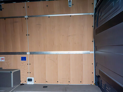 Braunschweig Mercedes-Benz Sprinter Fahrzeugbild - 12