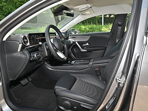 Braunschweig Mercedes-Benz A 200 Fahrzeugbild - 12