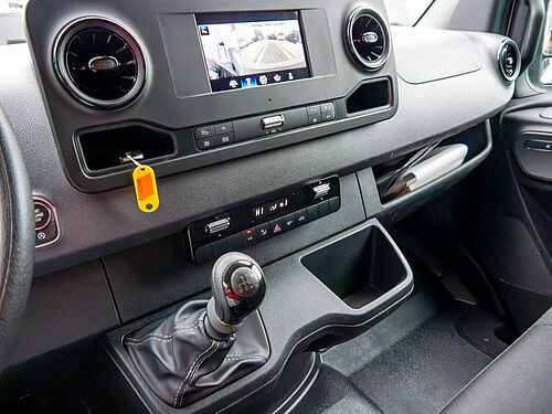Braunschweig Mercedes-Benz Sprinter Fahrzeugbild - 18