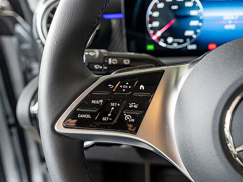Menden Mercedes-Benz CLA 180 Fahrzeugbild - 18