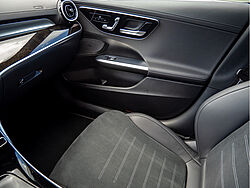 Goslar Mercedes-Benz C 300 Fahrzeugbild - 12