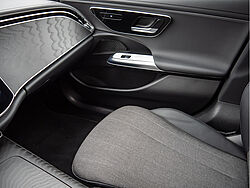 Goslar Mercedes-Benz E 200 Fahrzeugbild - 12