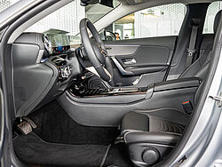 Menden Mercedes-Benz CLA 180 Fahrzeugbild - 27