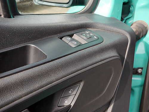 Sylt Mercedes-Benz Sprinter Fahrzeugbild - 15